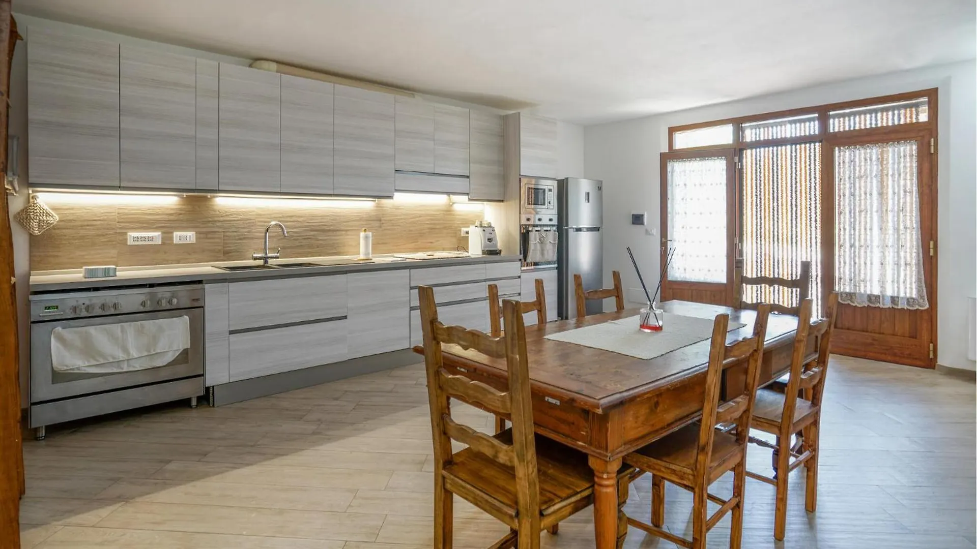 Holiday home Cozy Home In Trequanda Italy
